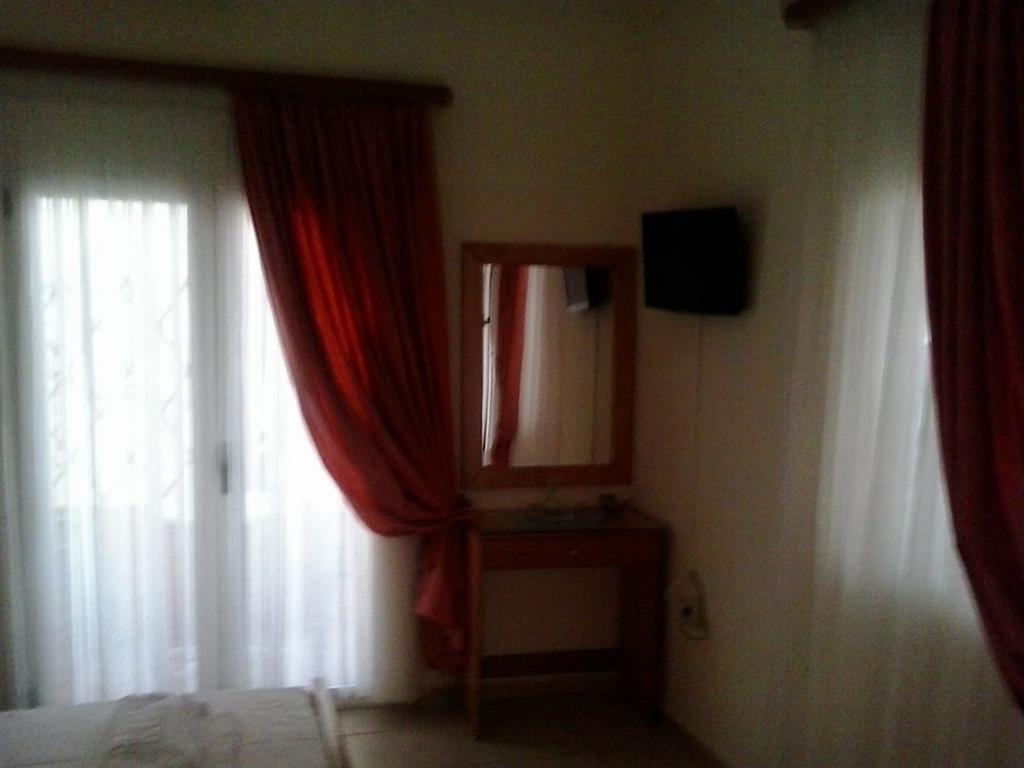 Gradma Katina Apartman Platanés Szoba fotó